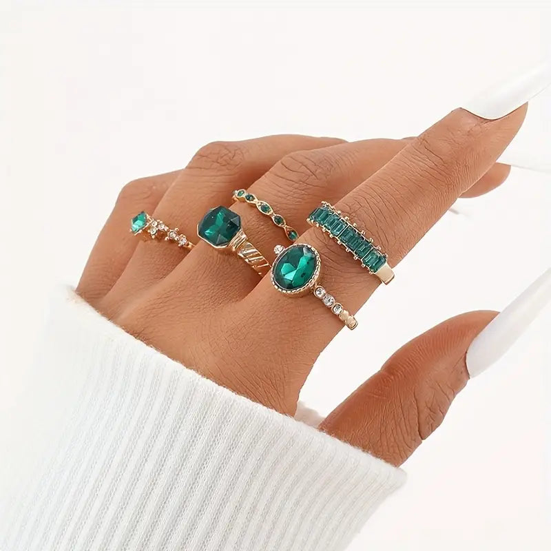 Melanique™ - Emerald Elegance Collection