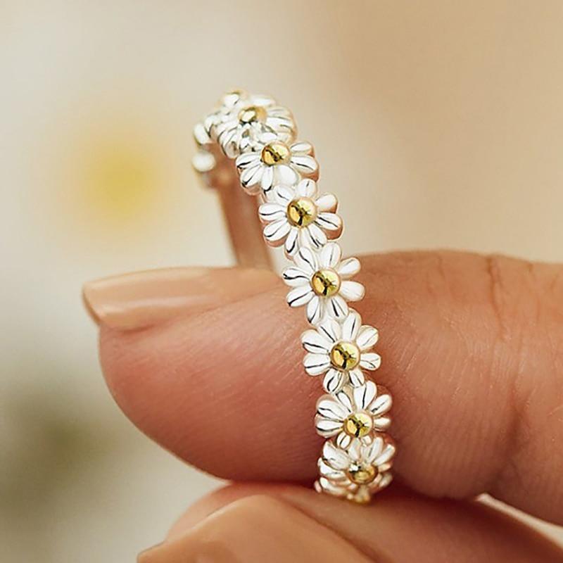 Sorevia Tinybloom™ Ring