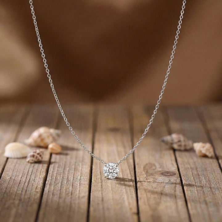 Klaramis™ Necklace