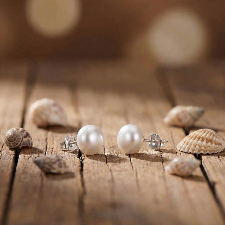 Frieda™ - Timeless Pearl Collection Earrings